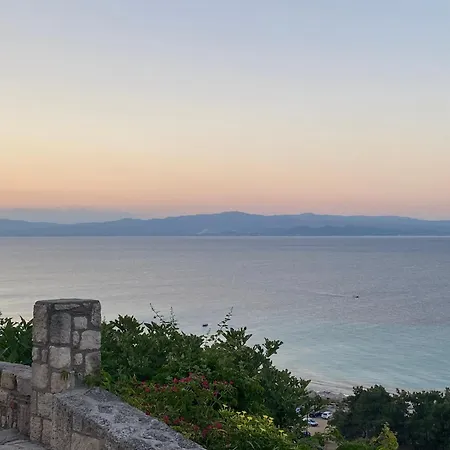 104 Апартаменты *