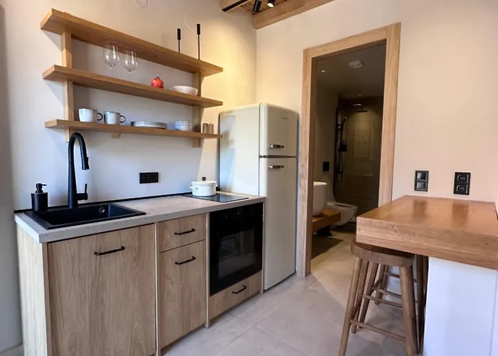 Appartement 104 *